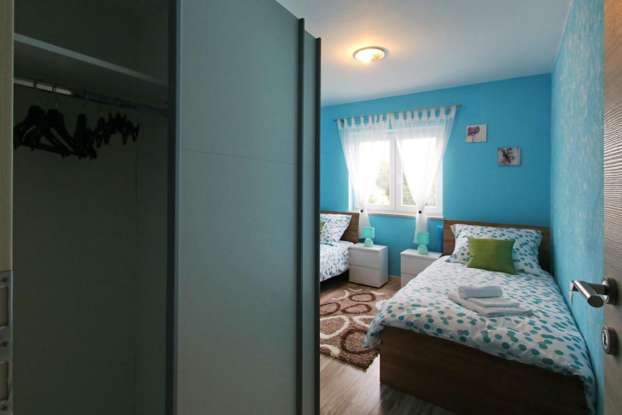 Apartment Valmas Pula Exterior photo